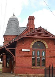 [photo, Railroad Station, 117 East Liberty St., Oakland, Maryland]