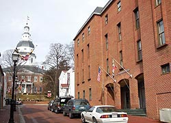 [photo, Wineland Building (State House in background), 16 Francis St., Annapolis, Maryland]